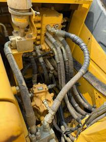 Buy Komatsu PC130-8 Used Excavator / 7 Buy Komatsu PC130-8 Used Excavator / 7