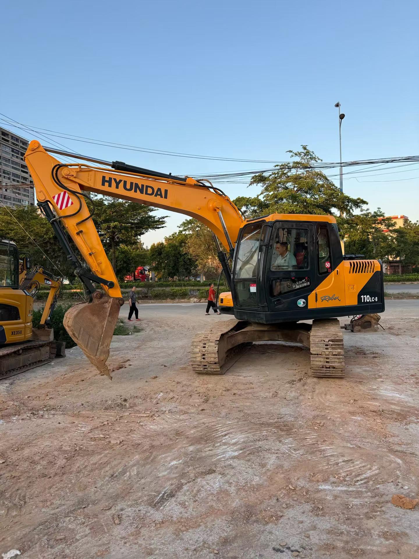 Buy Hyundai 110LVS Used Excavator / 2
