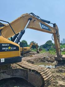Buy Sany SY215C Used Excavator / 4 Buy Sany SY215C Used Excavator / 4