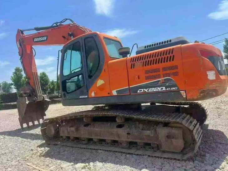 Buy Doosan DH220 Used Excavator / 1