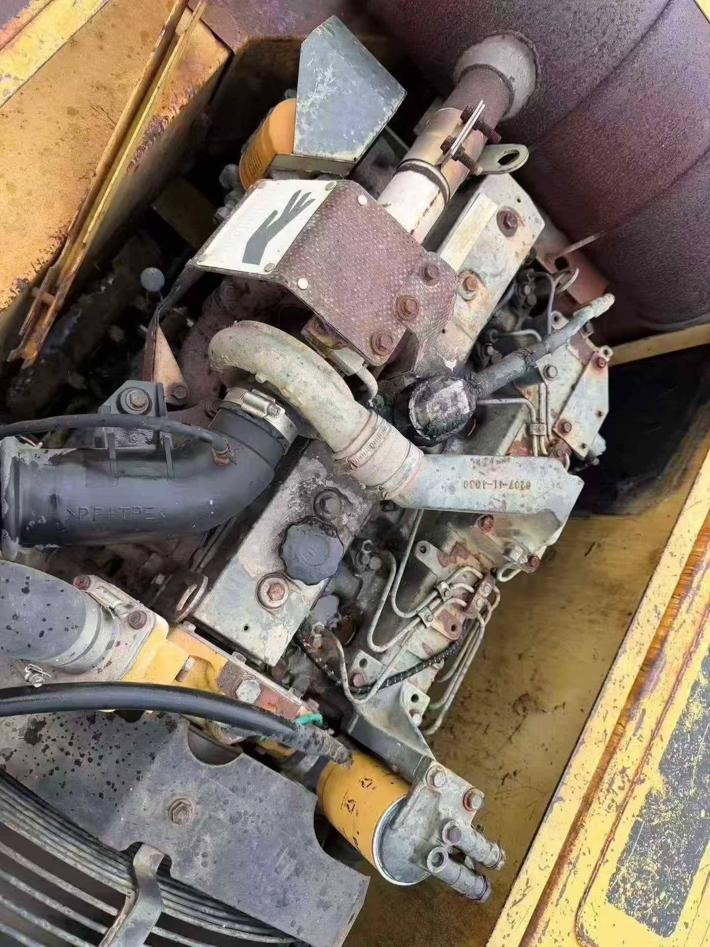Buy Komatsu PC200-6 Used Excavator / 4