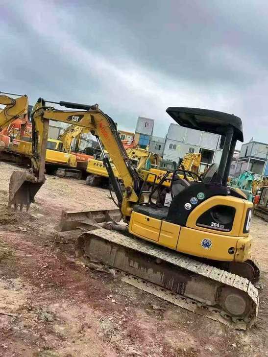 Buy Caterpillar 304CCR Used Excavator / 1
