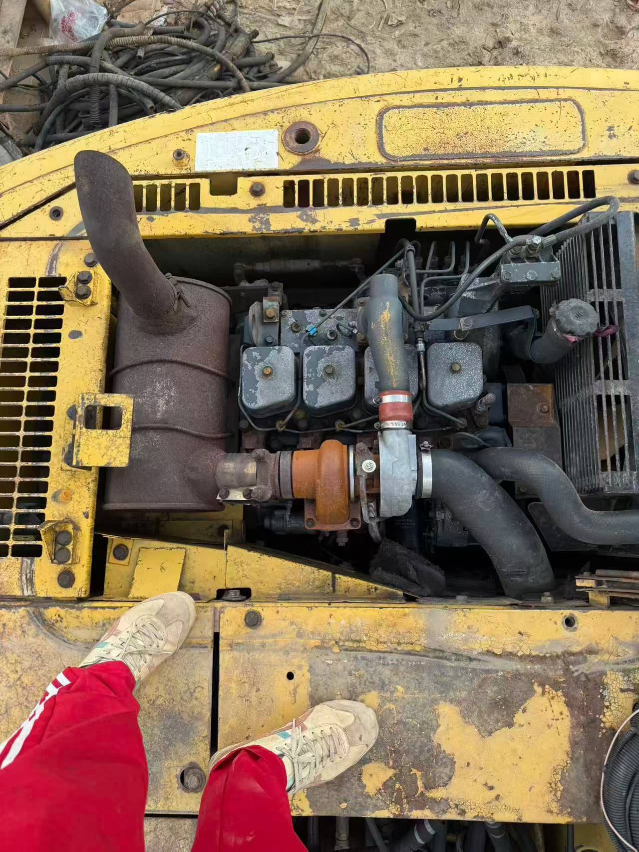 Buy Komatsu PC120-6E Used Excavator / 8