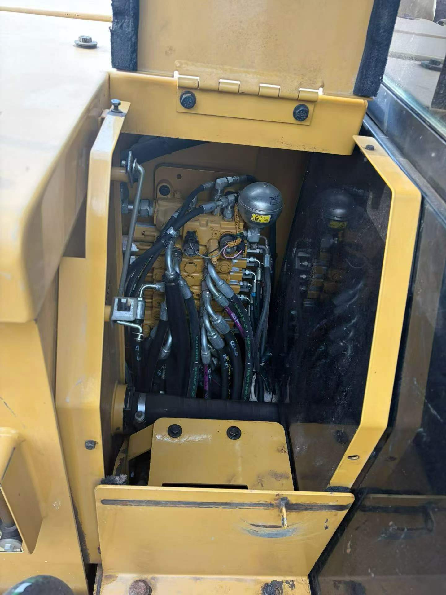 Buy Caterpillar 305.5 Used Excavator / 6