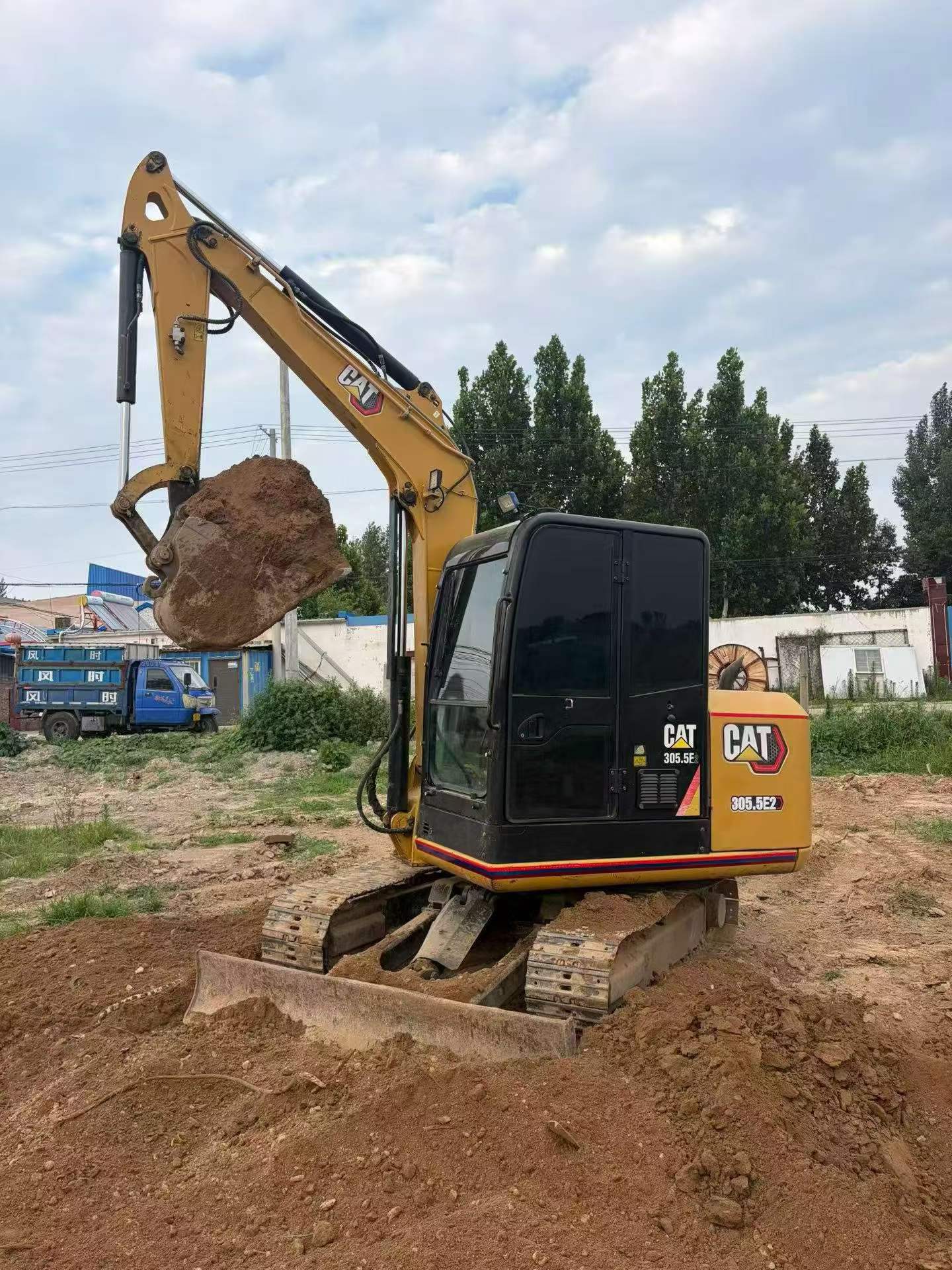 Buy Caterpillar 305.5 Used Excavator / 2