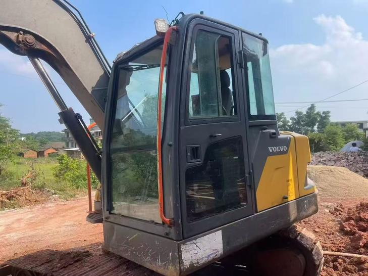 Buy Volvo EC75D Used Excavator / 1