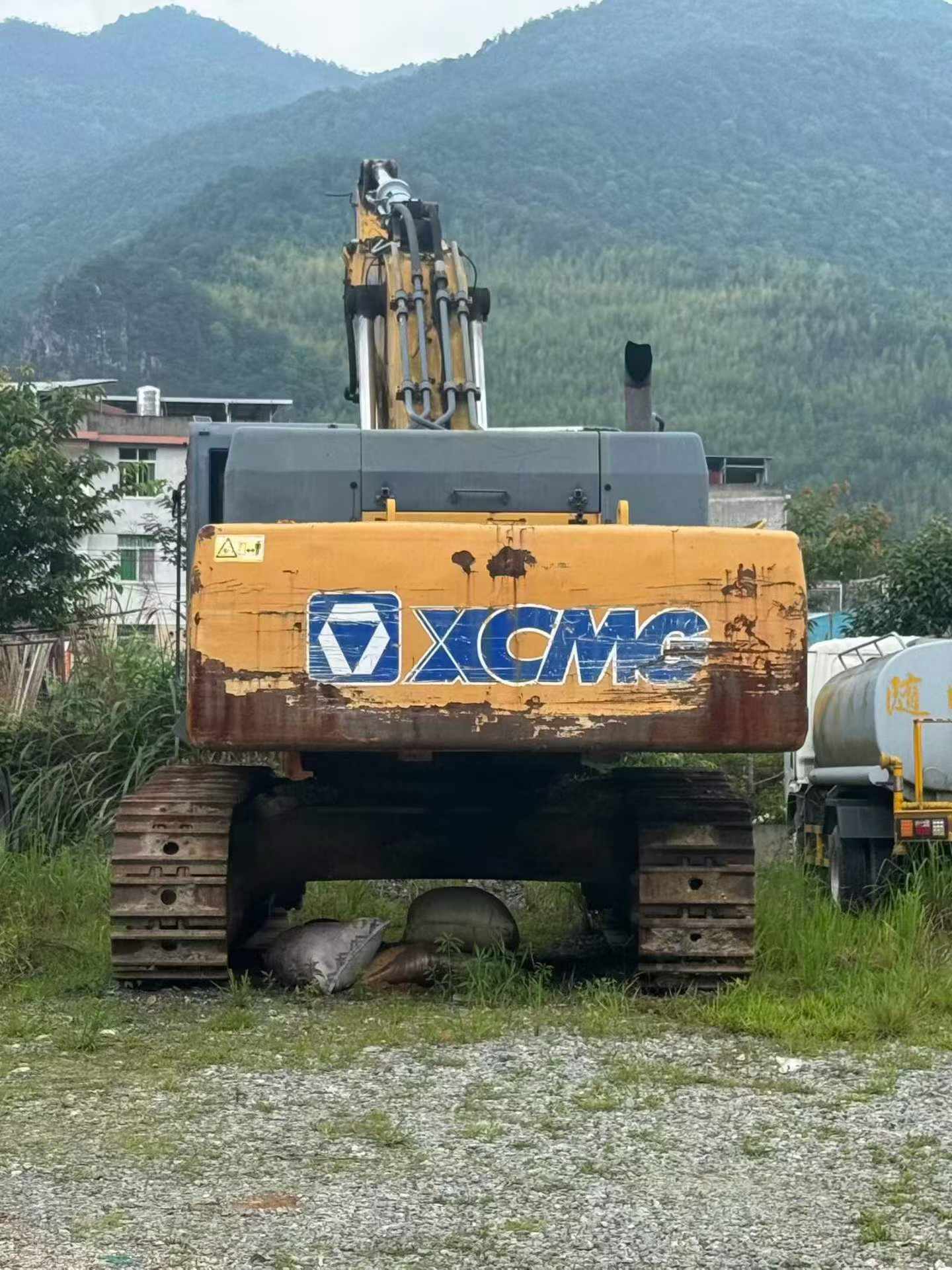 Buy XCMG XE490D Used Excavator / 5