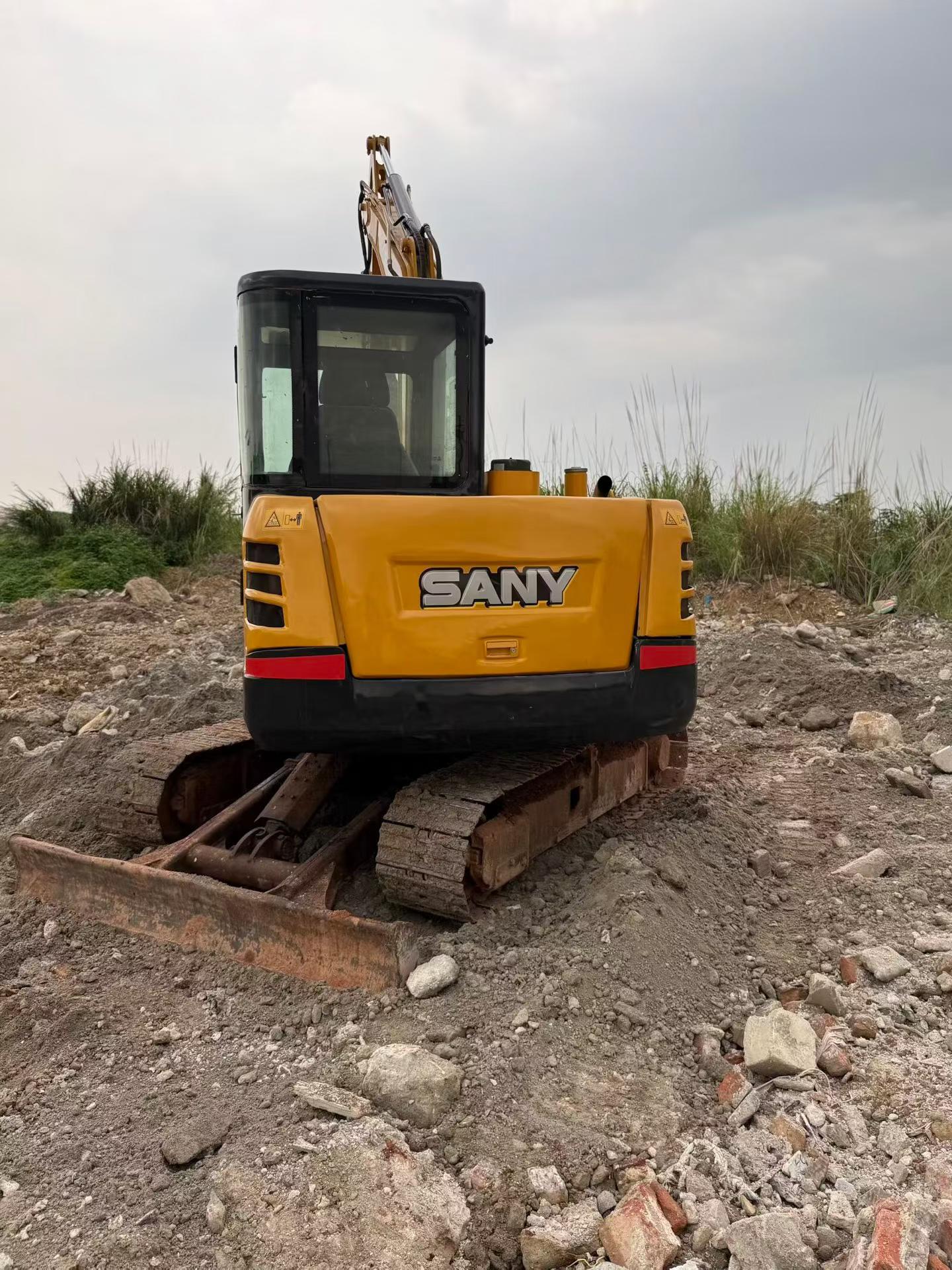 Buy Sany SY55 Used Excavator / 3