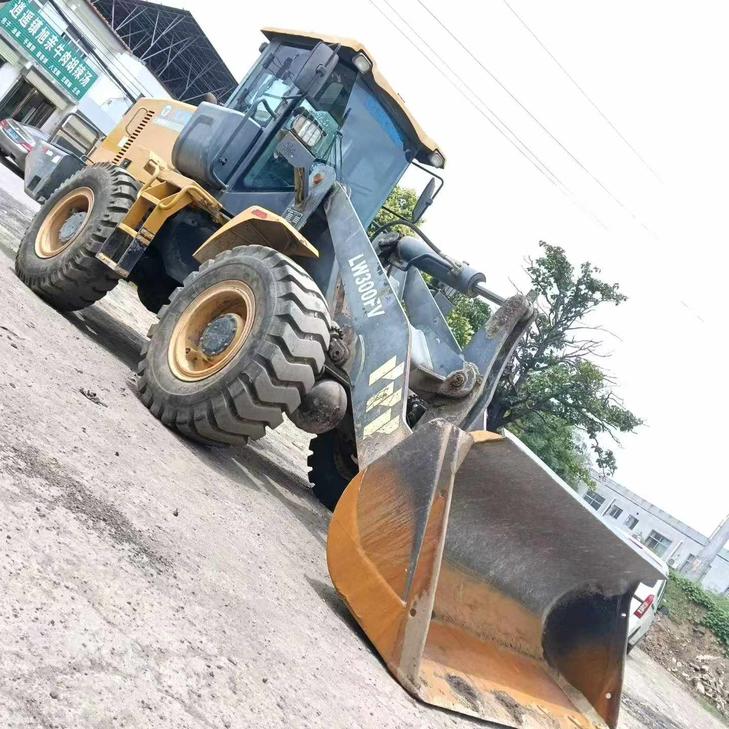 Buy XCMG XE300C Used Loader / 1