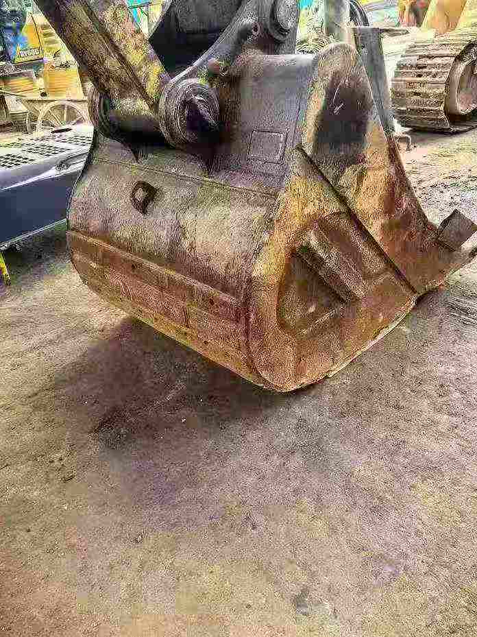 Buy Caterpillar 329D Used Excavator / 8
