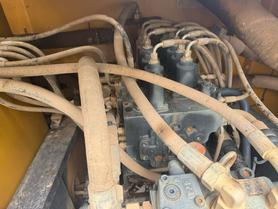 Buy XCMG XE305D Used Excavator / 4 Buy XCMG XE305D Used Excavator / 4