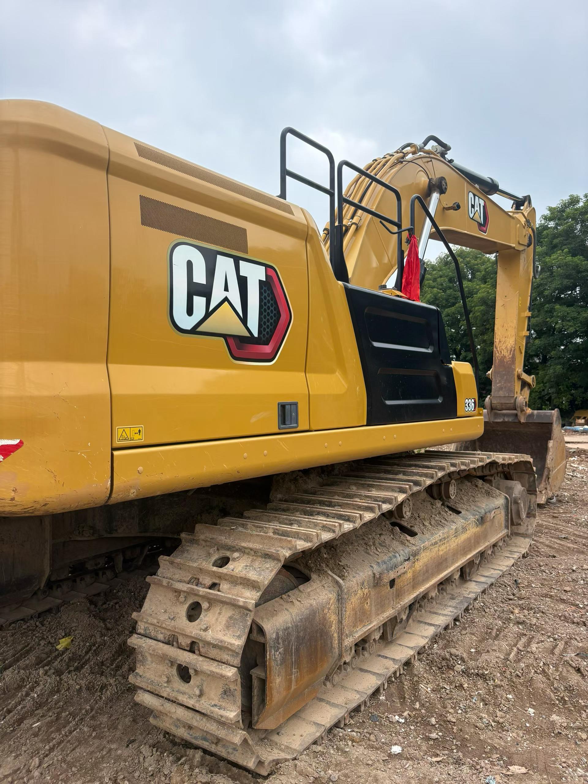 Buy Caterpillar 336E Used Excavator / 3