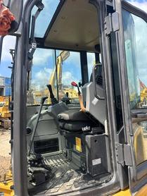 Buy XCMG XE35U Used Excavator / 4 Buy XCMG XE35U Used Excavator / 4