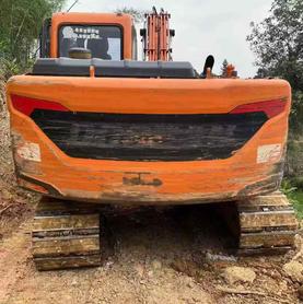 Buy Doosan S130W-3 Used Excavator / 6 Buy Doosan S130W-3 Used Excavator / 6