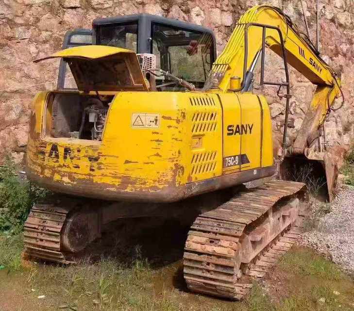 Buy Sany SY75 Used Excavator / 1