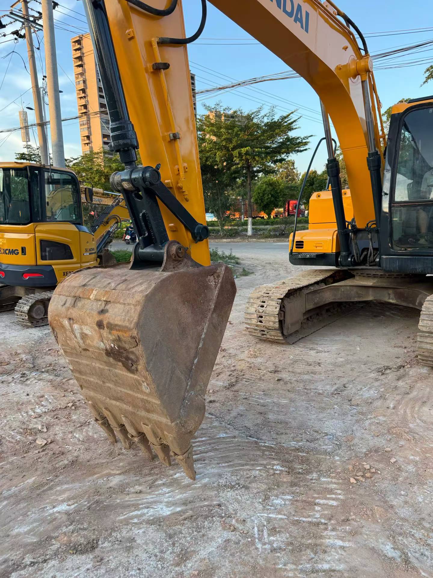 Buy Hyundai 110LVS Used Excavator / 3