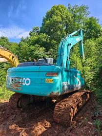 Buy Kobelco SK260 Used Excavator / 2 Buy Kobelco SK260 Used Excavator / 2