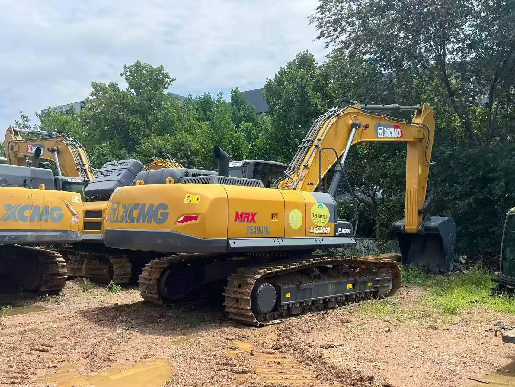 Buy XCMG XE380K Used Excavator / 3