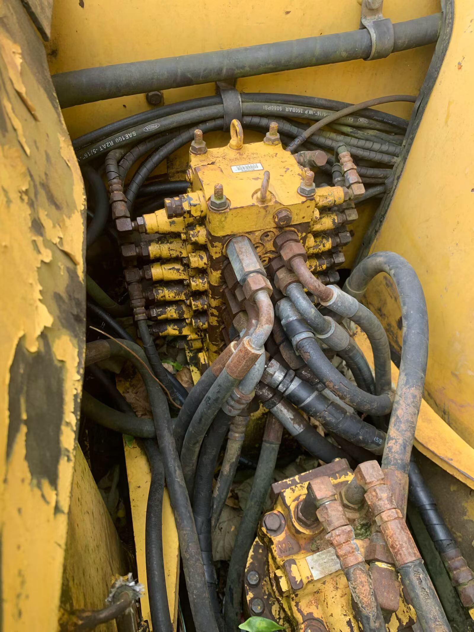 Buy Komatsu PC60-7 Used Excavator / 5