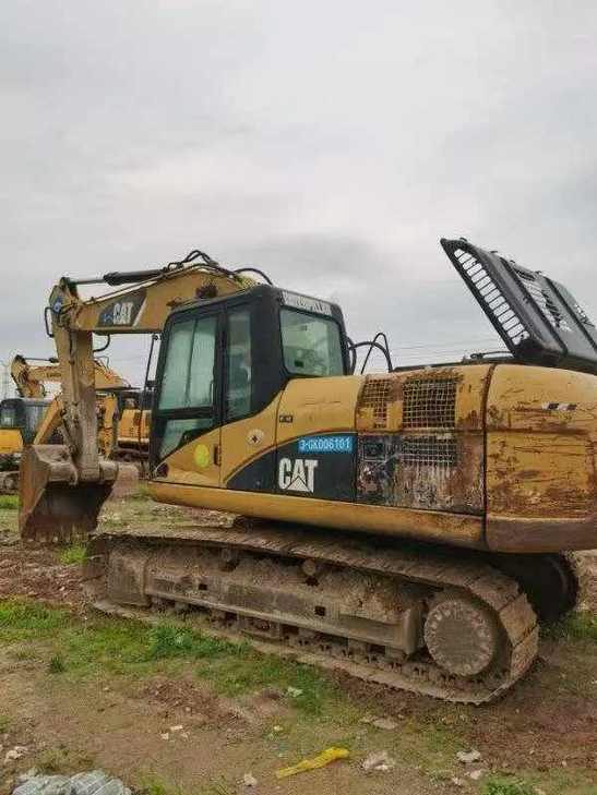 Buy Caterpillar 320A Used Excavator / 1