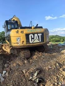 Buy Caterpillar 320D Used Excavator / 9 Buy Caterpillar 320D Used Excavator / 9