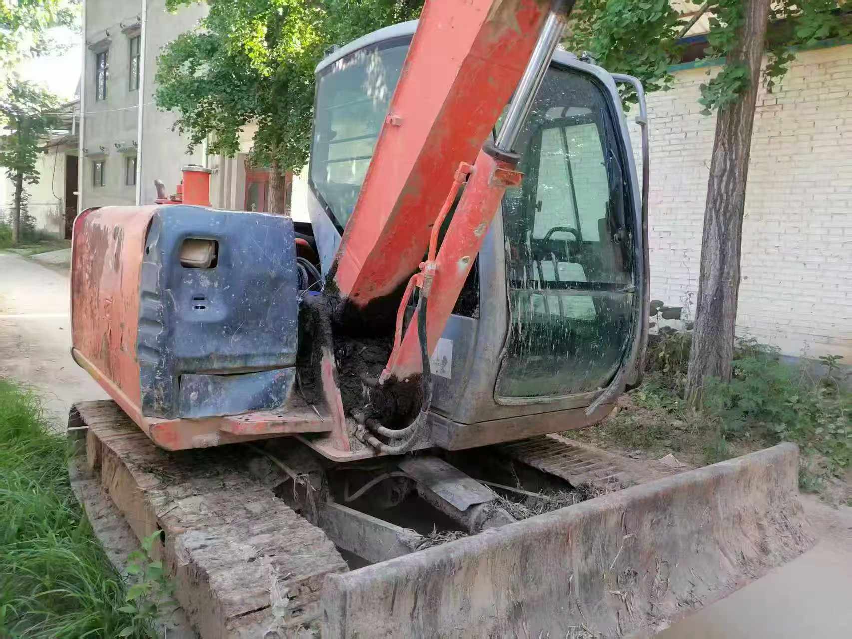 Buy Hitachi ZX60 Used Excavator / 3