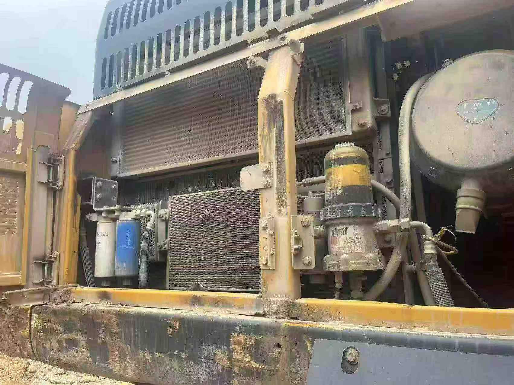 Buy XCMG XE470 Used Excavator / 6
