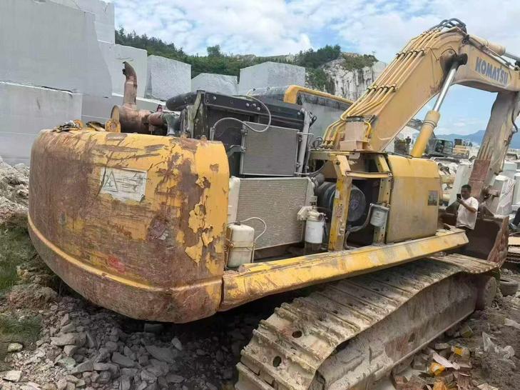 Buy Komatsu PC360-7 Used Excavator / 1