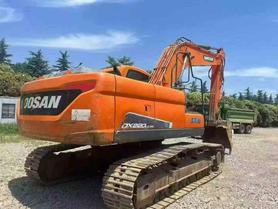 Buy Doosan DH220 Used Excavator / 4 Buy Doosan DH220 Used Excavator / 4