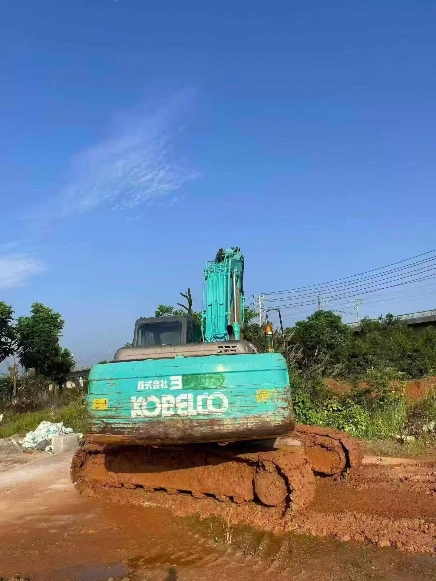 Buy Kobelco SK200-2 Used Excavator / 2