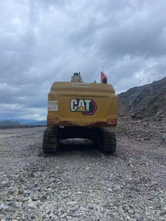 Buy Caterpillar 349E Used Excavator / 1