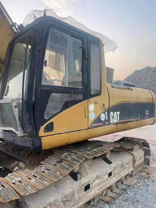 Buy Caterpillar 330C Used Excavator / 1