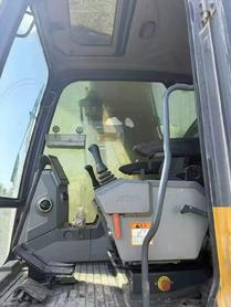 Buy XCMG XE215 Used Excavator / 4 Buy XCMG XE215 Used Excavator / 4