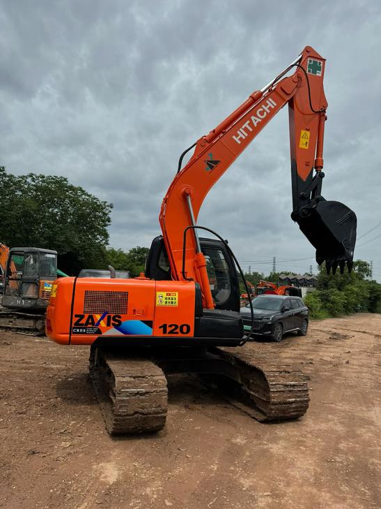 Buy Hitachi EX120-6 Used Excavator / 1