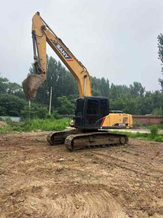 Buy Sany SY215C Used Excavator / 1