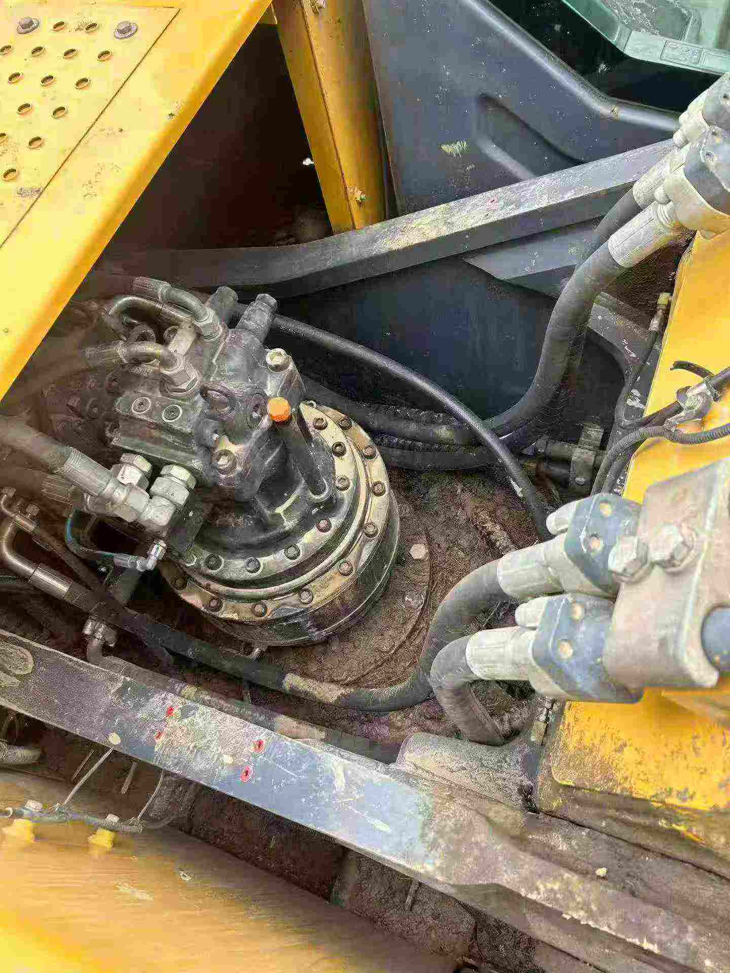 Buy XCMG XE305D Used Excavator / 7