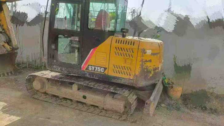 Buy Sany SY75 Used Excavator / 1