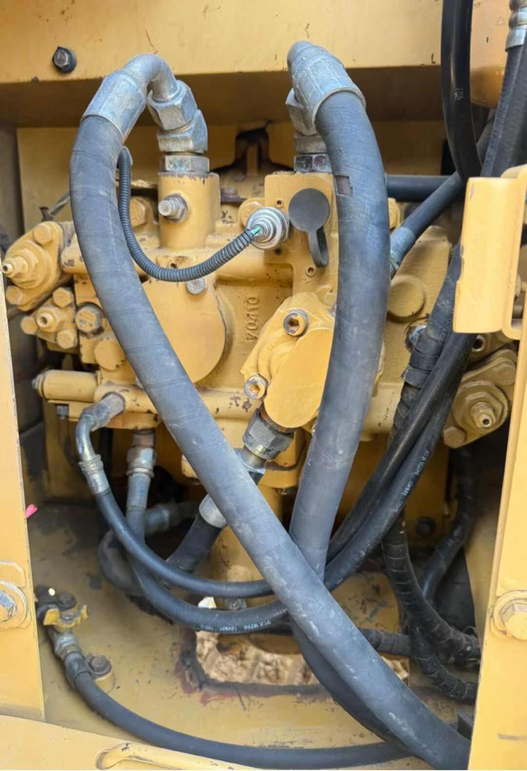 Buy Caterpillar 311C Used Excavator / 6