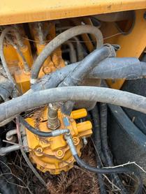 Buy Hyundai R215-7 Used Excavator / 4 Buy Hyundai R215-7 Used Excavator / 4