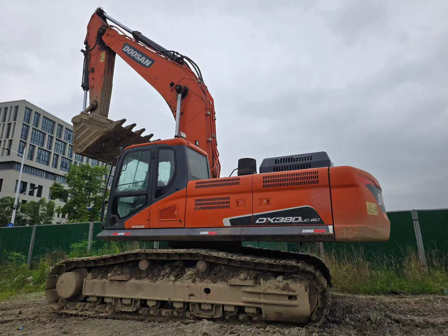 Buy Doosan DX380LC-5 Used Excavator / 5