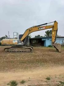 Buy XCMG XE215 Used Excavator / 3 Buy XCMG XE215 Used Excavator / 3