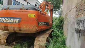 Buy Doosan S225 Used Excavator / 3 Buy Doosan S225 Used Excavator / 3