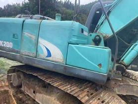 Buy Kobelco SK200 Used Excavator / 2 Buy Kobelco SK200 Used Excavator / 2
