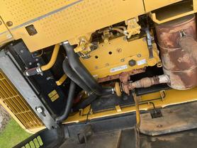 Buy Caterpillar 320D Used Excavator / 2 Buy Caterpillar 320D Used Excavator / 2