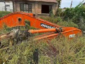 Buy Doosan DH225-7 Used Excavator / 9 Buy Doosan DH225-7 Used Excavator / 9