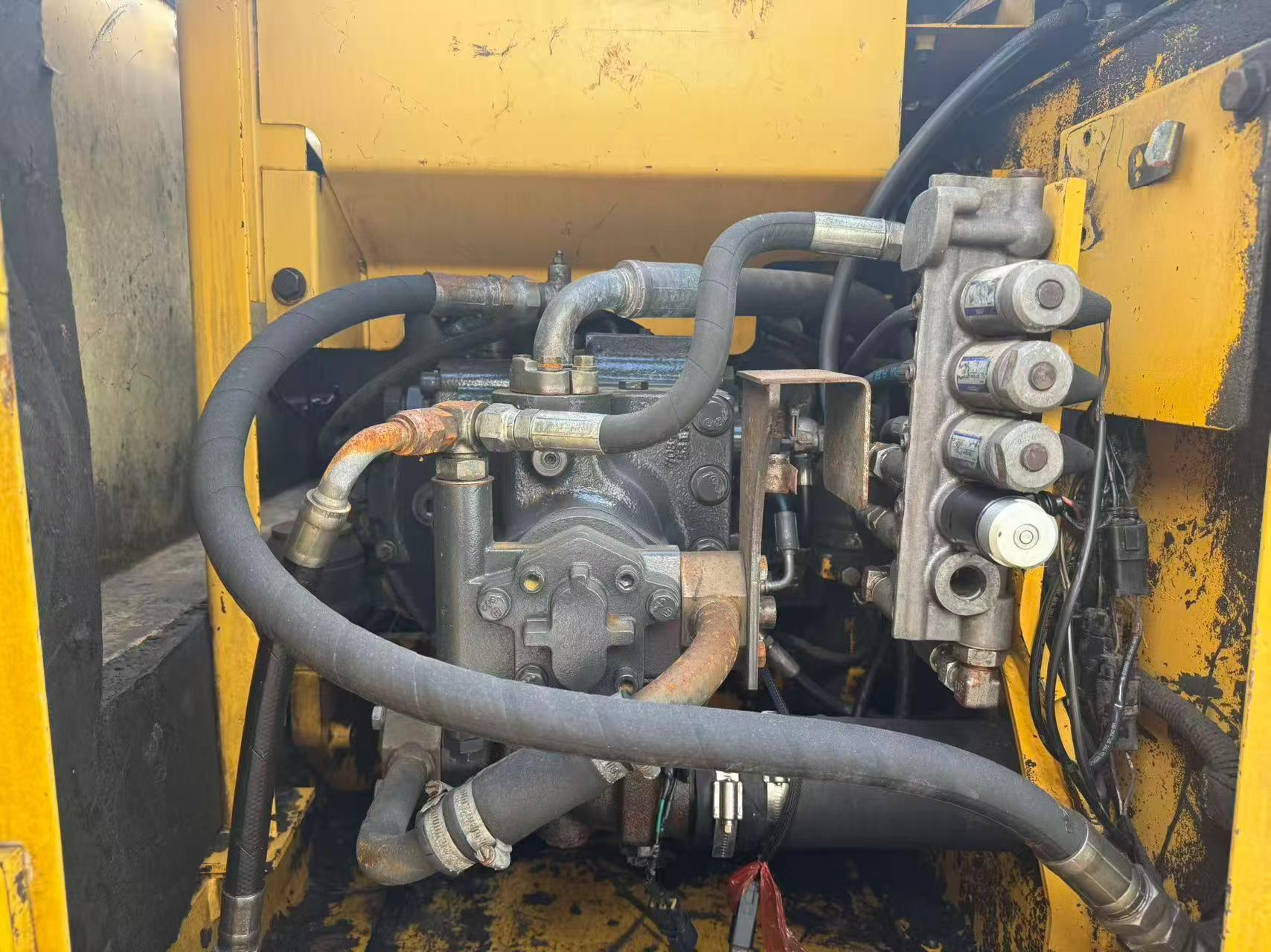 Buy Komatsu PC120-6E Used Excavator / 7