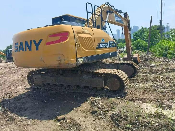 Buy Sany SY215C Used Excavator / 1