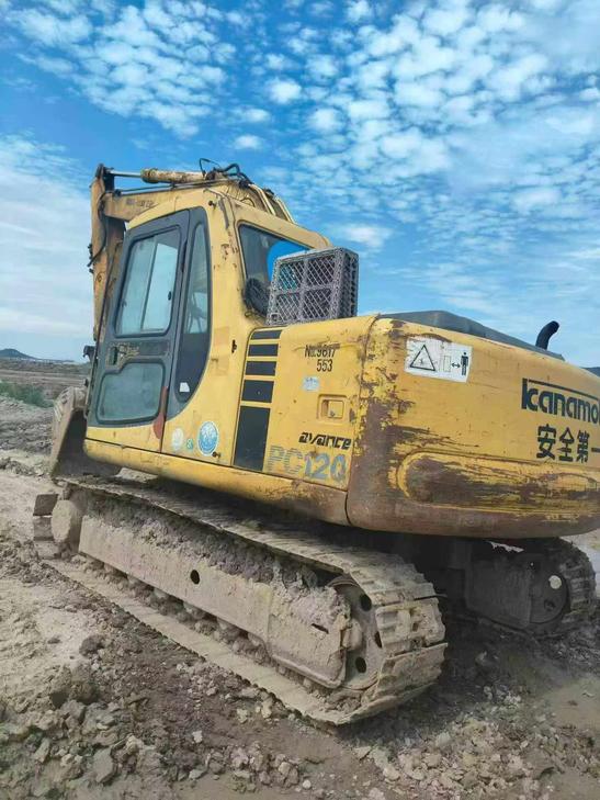 Buy Komatsu PC120 Used Excavator / 1