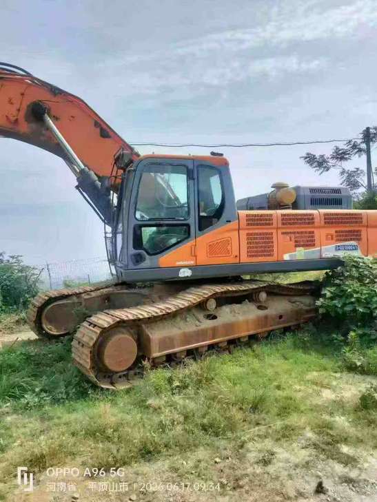 Buy Doosan DH420 Used Excavator / 1
