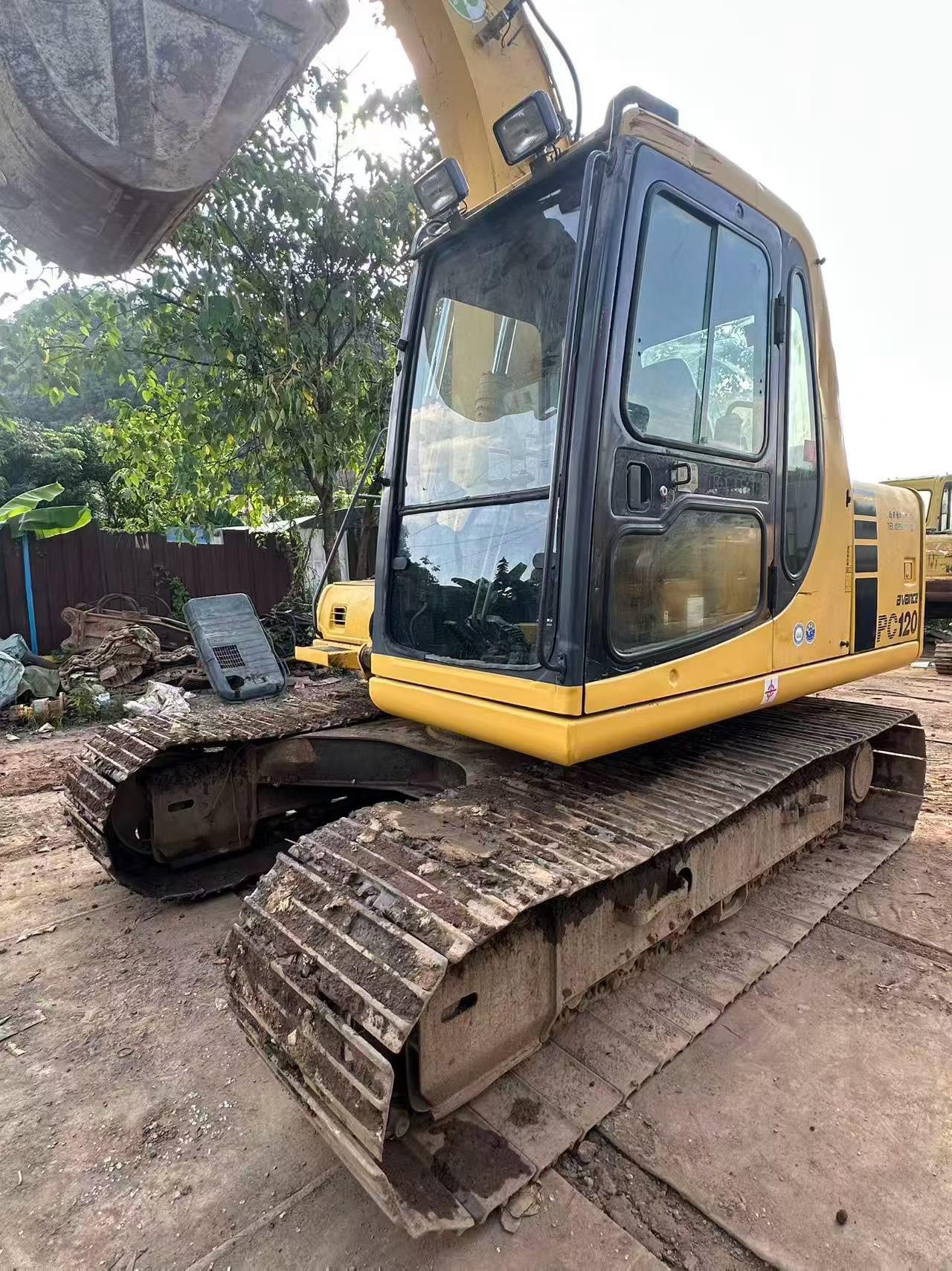 Buy Komatsu PC120-6E Used Excavator / 2